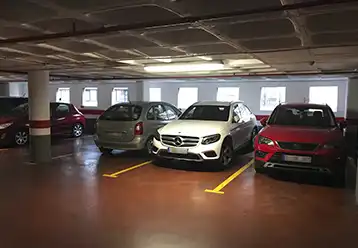 Parking Gorrión Foto A